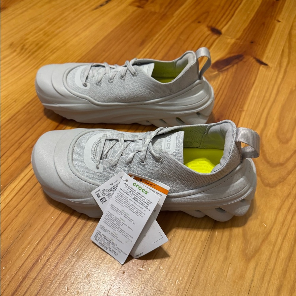 CROCS Light Gray Platform Athletic Lace-Up Sneakers - Picture 4 of 10